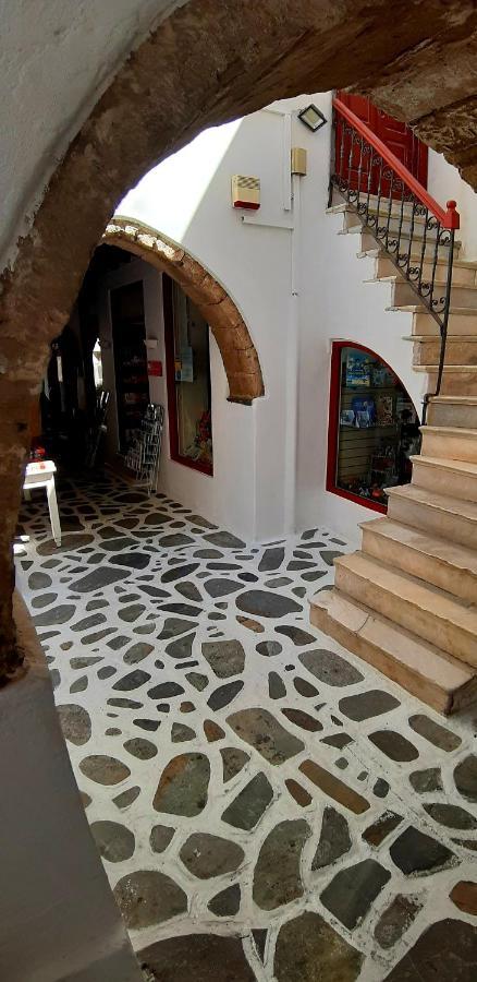 Готель Castellino Naxos Naxos City Екстер'єр фото